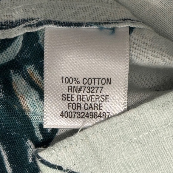 Tropical blue short sleeve polo for men brand croft and barrow size medium - Picture 4 of 5